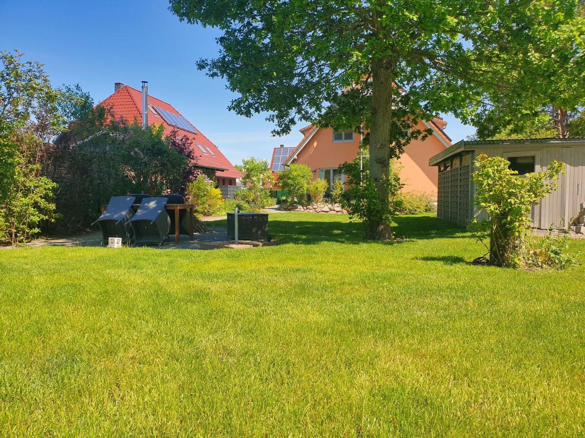 Moderne Fewo Nr 4 Mit Balkon, Sauna Im Haus, Garten - Ferienwohnungen Am Wald Klein Gelm Eksteriør bilde