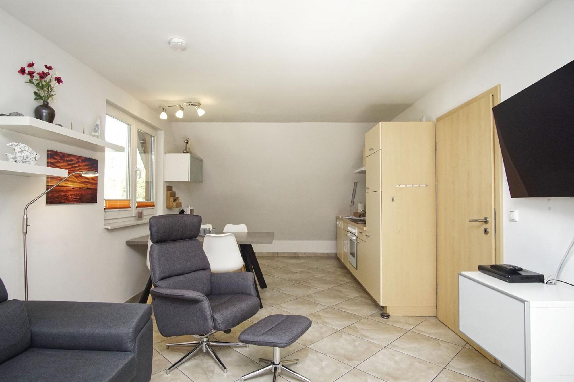Moderne Fewo Nr 4 Mit Balkon, Sauna Im Haus, Garten - Ferienwohnungen Am Wald Klein Gelm Eksteriør bilde